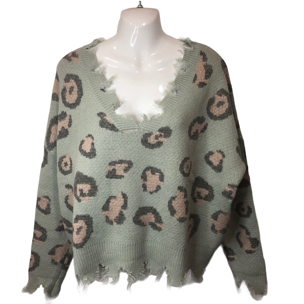Miracle U.S.A Leopard Sweater Size M/L